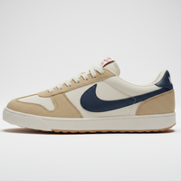 RetroVibe Classic - Vintage Low-Top Sneakers